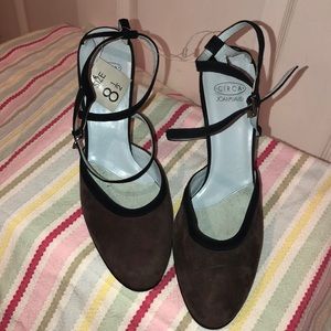 Joan & David size 8.5